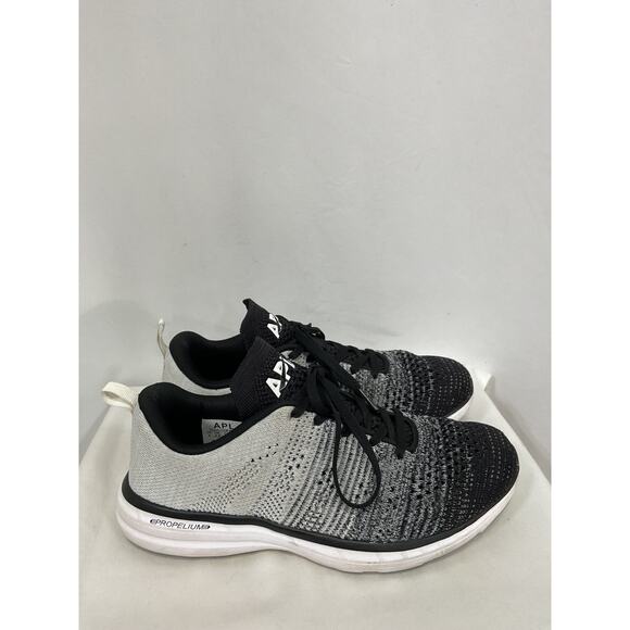 Apl 'Techloom' Black Rubber Pro Sneaker Size 9 - Picture 2 of 6